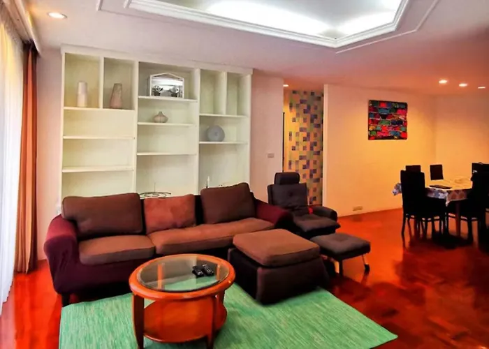 Trinity Classic 3br Location Lejlighed